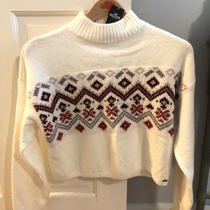 Brand new with tags Hollister XXS crop sweater